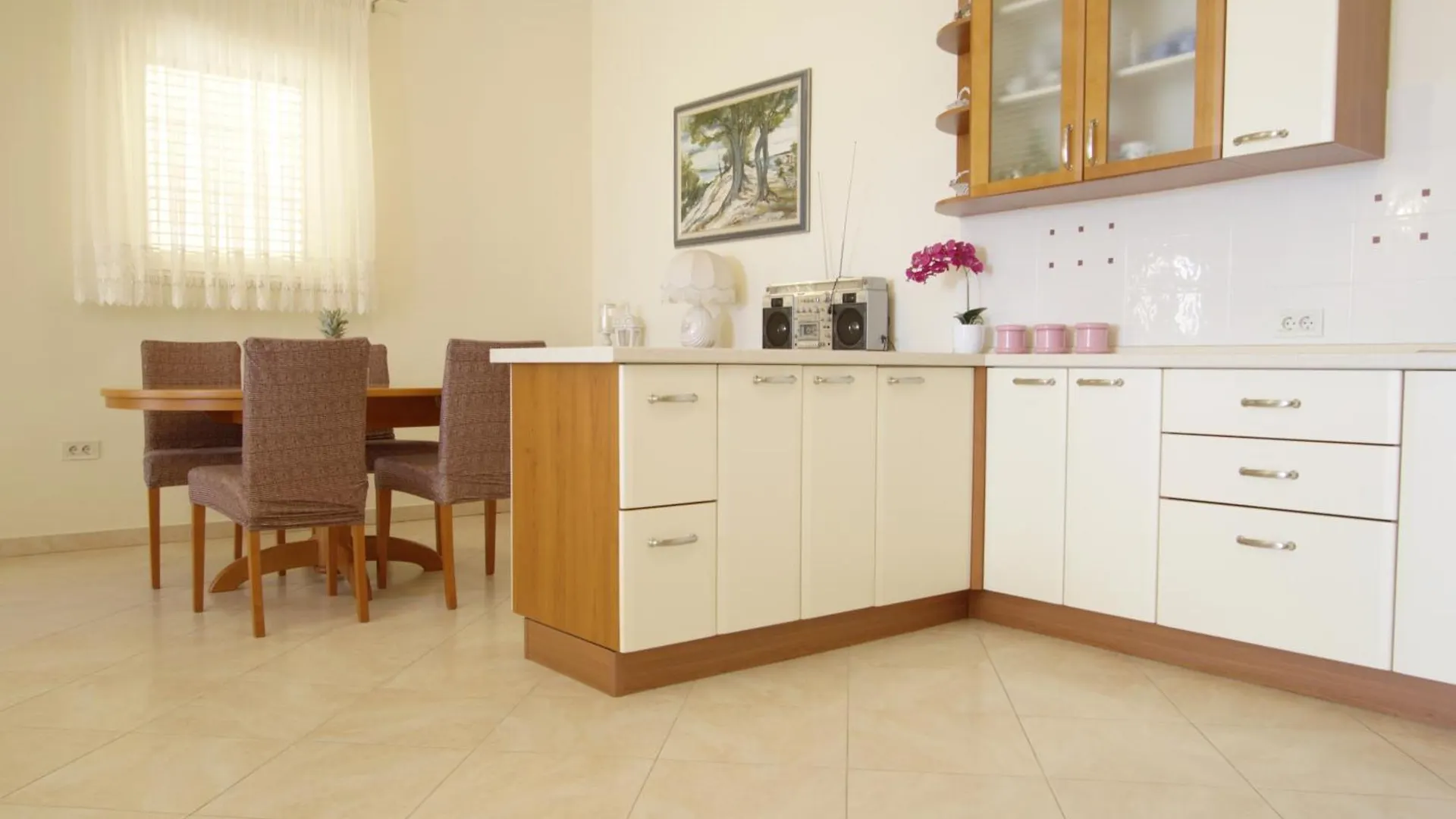 Oceanview Celestial Apartment Kali